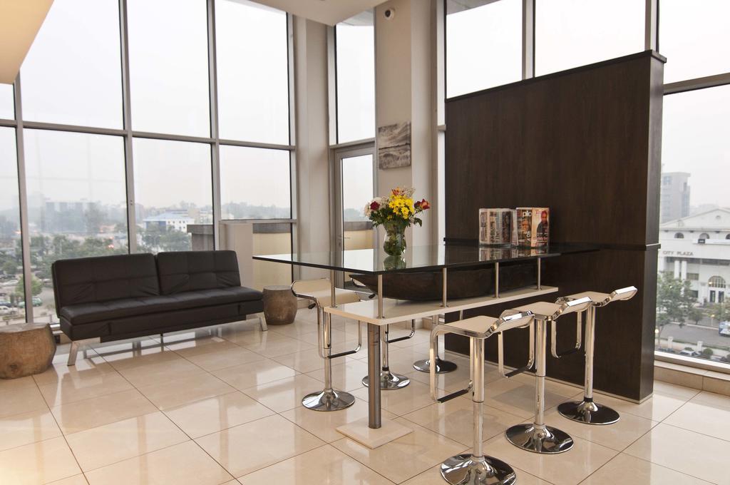 L'Eola Suites Abuja Esterno foto