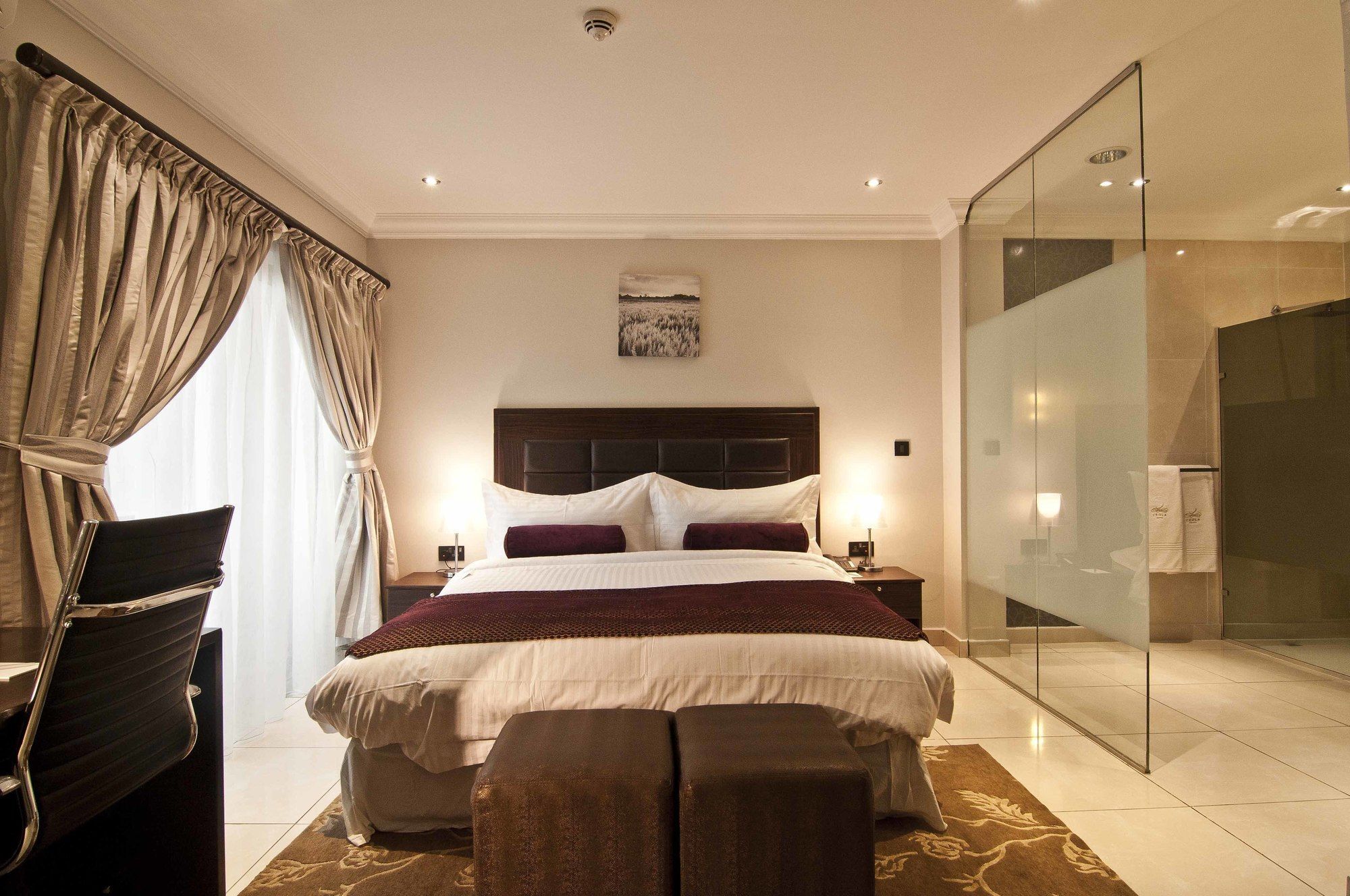 L'Eola Suites Abuja Esterno foto